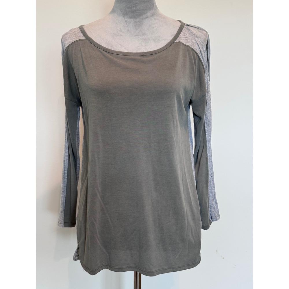 Calvin Klein Jeans Womens Small Olive Green Gray Cold Shoulder Long Sleeve Top